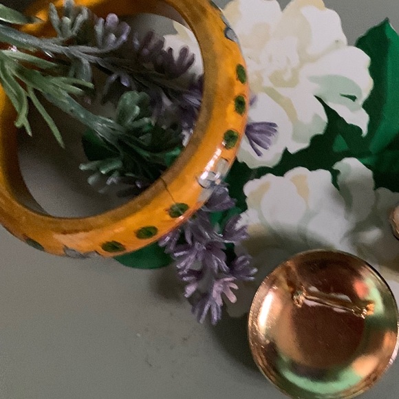 Vintage Floral Jewelry Bundle - Picture 5 of 7